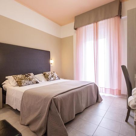 Hotel Stella D'Oro Rimini Eksteriør bilde